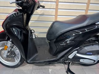 Honda SH 150i 2023-thumb-16