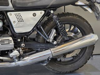 Moto Guzzi V 7 2019 MILANO-thumb-9