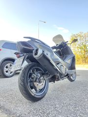 Kymco AK 550 2018-thumb-11