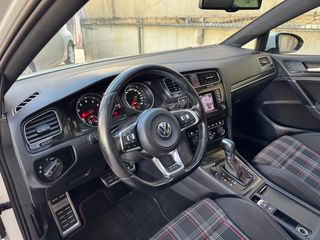 Volkswagen Golf 2014 2.0 TSI 220 HP DSG F1 PANORAMA LED-thumb-15