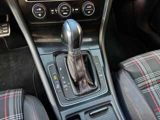 Volkswagen Golf 2014 2.0 TSI 220 HP DSG F1 PANORAMA LED-thumb-29