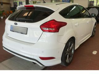 Ford Focus 2018 ST LINE 1500cc 182ps-thumb-5