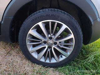 Opel Crossland X 2020-thumb-23