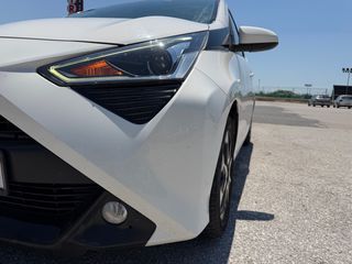 Toyota Aygo (X) 2022 1.0 ΒΕΝΖΙΝ / FULL EXTRA / Ο ΤΕΛΗ /+ ΦΠΑ Η ΤΙΜΗ ΜΕ ΦΠΑ 9990 €