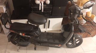 Roller / Scooter 2024 Ηλεκτρικό-thumb-2