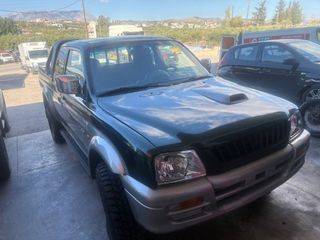 Mitsubishi L200 2002