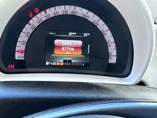 Smart ForFour 2014-thumb-12