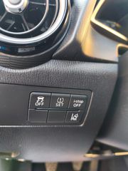 Mazda 2 2015 MAZDA 2-thumb-17