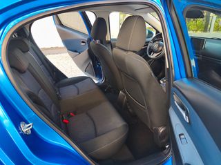 Mazda 2 2015 MAZDA 2-thumb-29