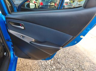 Mazda 2 2015 MAZDA 2-thumb-30