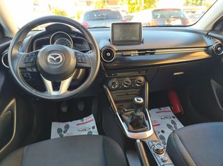 Mazda 2 2015 MAZDA 2-thumb-18