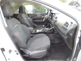 Renault Kadjar 2015 1.2 TCe 130P.S. "Energy-Zen"-Klima/Alu/Cruise-Full Extra!-thumb-40