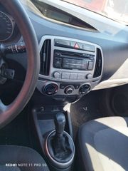 HYUNDAI I20 2014-thumb-5
