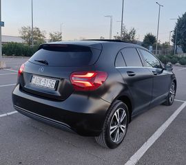 Mercedes-Benz A 180 2018 AUTOMATIC-thumb-10