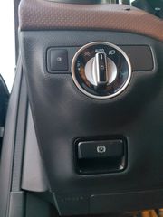 Mercedes-Benz A 180 2018 AUTOMATIC-thumb-28
