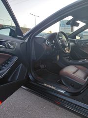 Mercedes-Benz A 180 2018 AUTOMATIC-thumb-31