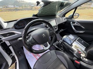 Peugeot 2008 2018 1.2L 120psΔΕΡΜΑ ΠΑΝΟΡΑΜΑ ΓΡΑΜΜΑΤΙΑ  ΜΕ ΔΟΣΕΙΣ ΧΩΡΙΣ ΤΡΑΠΕΖΕΣ-thumb-29