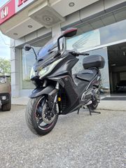 Kymco AK 550 2017-thumb-2