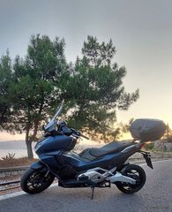Honda Forza 750 2021