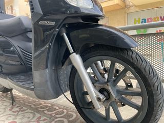 Piaggio Carnaby 200 2008-thumb-4