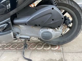 Piaggio Carnaby 200 2008-thumb-5