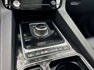 Jaguar F-Pace 2018 20d R-Sport 180 Panorama-thumb-14