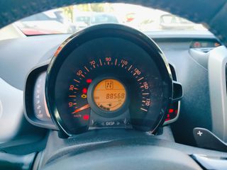 Toyota Aygo (X) 2016 1.0 X-PLAY ΑΥΤΟΜΑΤΟ-thumb-10