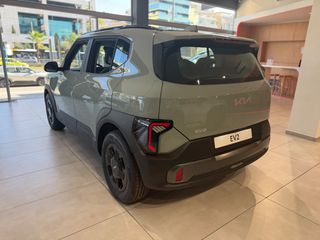 Kia EV2 2026 AIR-thumb-4