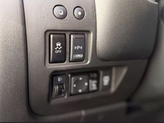 Nissan Micra 2017 AYTOMATO-thumb-5
