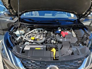 Nissan Qashqai 2021 1.3 DIG-T N-CONNECTA-thumb-63