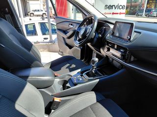 Nissan Qashqai 2021 1.3 DIG-T N-CONNECTA-thumb-37