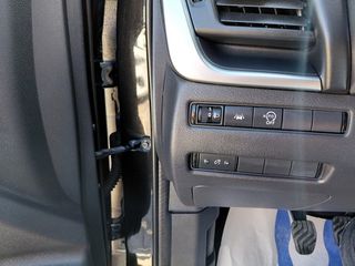 Nissan Qashqai 2021 1.3 DIG-T N-CONNECTA-thumb-46