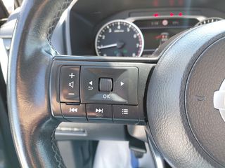Nissan Qashqai 2021 1.3 DIG-T N-CONNECTA-thumb-47