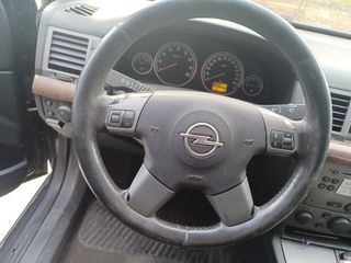 Opel Vectra 2005-thumb-6
