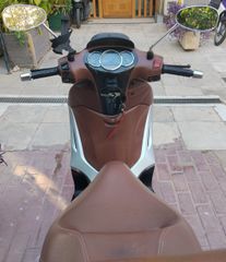 Piaggio Beverly 300 2011-thumb-3