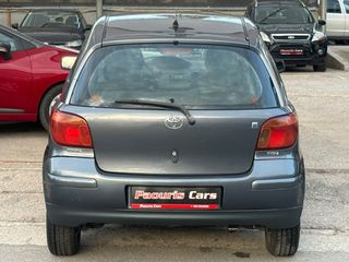 Toyota Yaris 2004-thumb-9