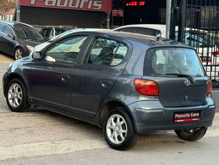 Toyota Yaris 2004-thumb-11