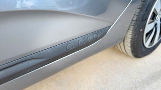 Renault Clio 2023 * ΕΛΛΗΝΙΚΟ - ΑΥΤΟΜΑΤΟ - 13400 ΓΝΗΣΙΑ χλμ. *-thumb-9