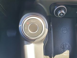 Alfa Romeo Tonale 2022 AUTO Tonale Ti Mhev Hybrid 11/2022 1500cc 160hp-thumb-53