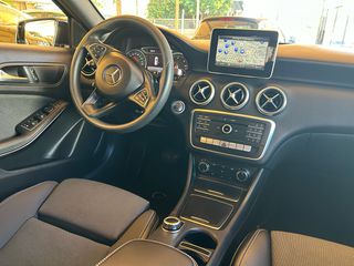 Mercedes-Benz A 180 2018 A 180 CDI BlueEfficiency Business-thumb-13