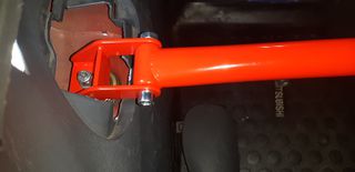 Πίσω μπάρα θόλου για Mitsubishi colt czt