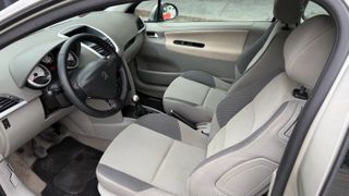 Peugeot 207 2009-thumb-8
