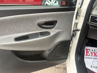 Lancia Ypsilon 2013-thumb-17