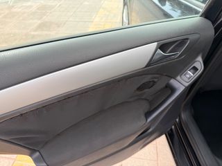 Volkswagen Golf 2010 1.4 TSI 160 HP-thumb-13