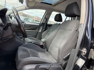 Volkswagen Golf 2010 1.4 TSI 160 HP-thumb-14