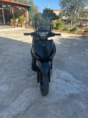 Piaggio Beverly 300 2024