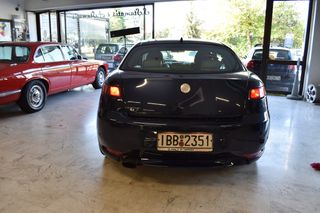 Alfa Romeo GT 2004 2.0 16V JTS 16V DISTINCTIVE-thumb-4