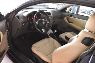 Alfa Romeo GT 2004 2.0 16V JTS 16V DISTINCTIVE-thumb-7
