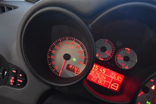 Alfa Romeo GT 2004 2.0 16V JTS 16V DISTINCTIVE-thumb-15