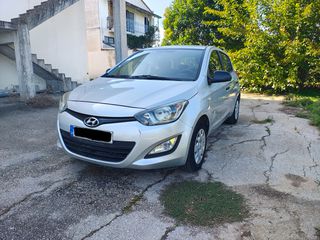 Hyundai i 20 2014 Hyundai i20 1.1 CRDI | Euro 5-thumb-2